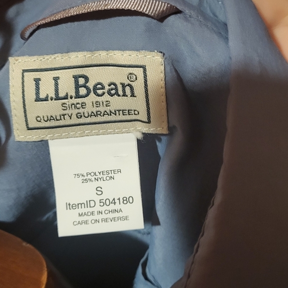 L.L. Bean Men's Blue Short Sleeve Nylon Fishing Shirt With Zipper Pocket Size SM - Picture 3 of 5